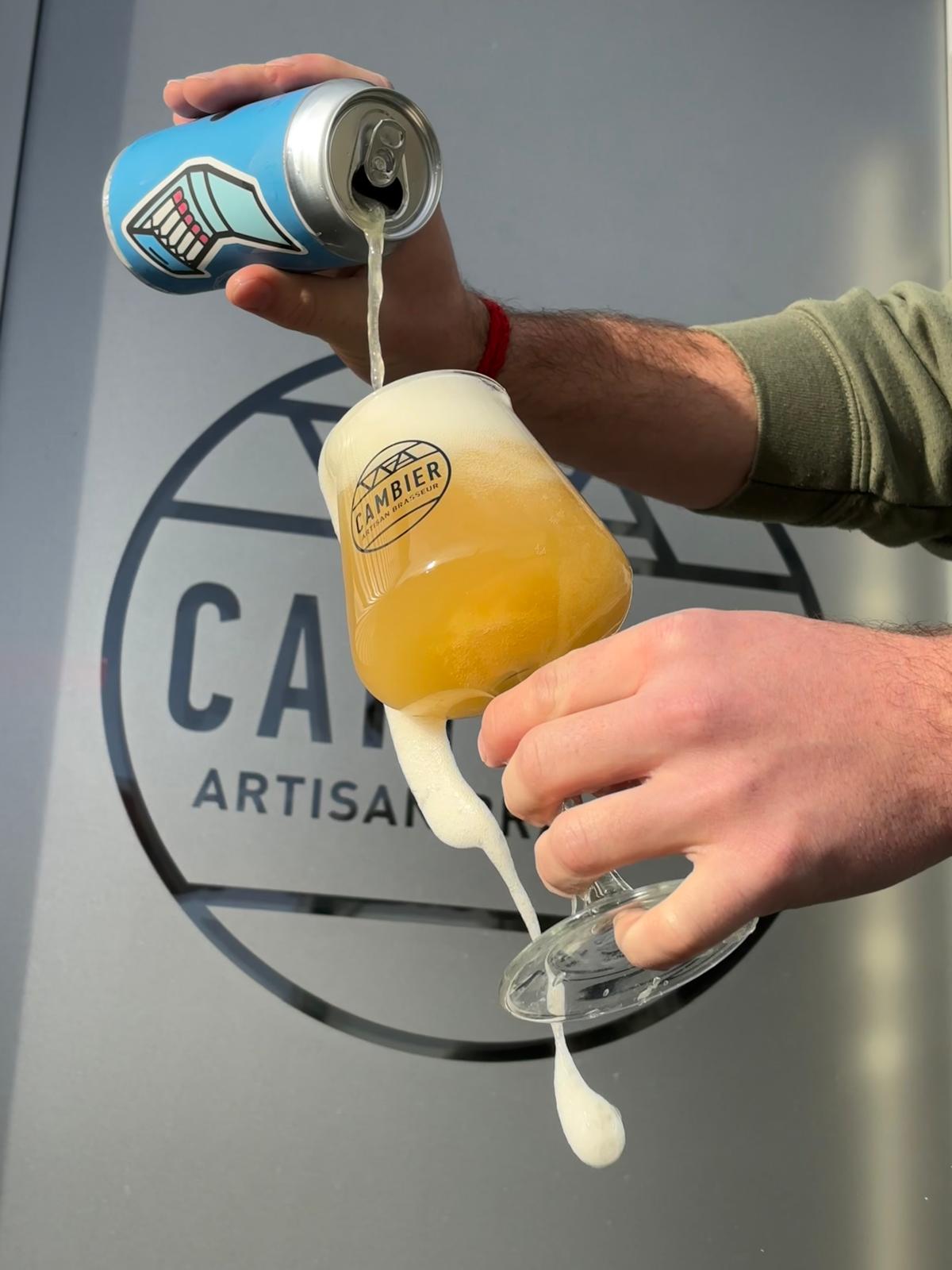 Hazy Pale Ale x O'clock Brewing 44cl - 5°